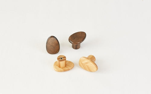 Design Clothes Hooks in Leaf Shape, 3 pieces Set, Color: bamboo