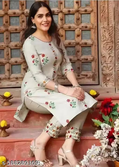 WOMEN KURTA SET WITH FANCY KURTI WITH BOTTOM